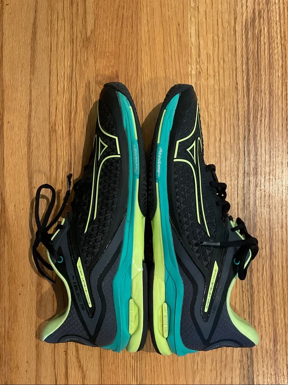 Mizuno Enerzy Wave Exceed Tour 6 Tennis Shoes - Neon Yellow & Teal Accents